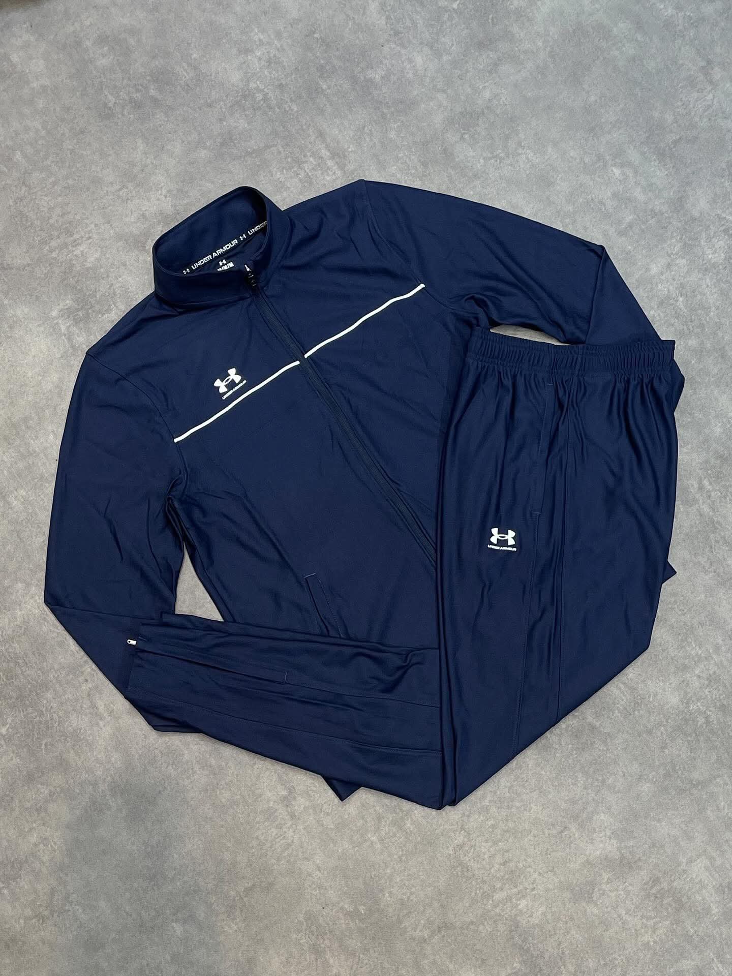 UNDER ARMOUR CHALLENGER BLUE