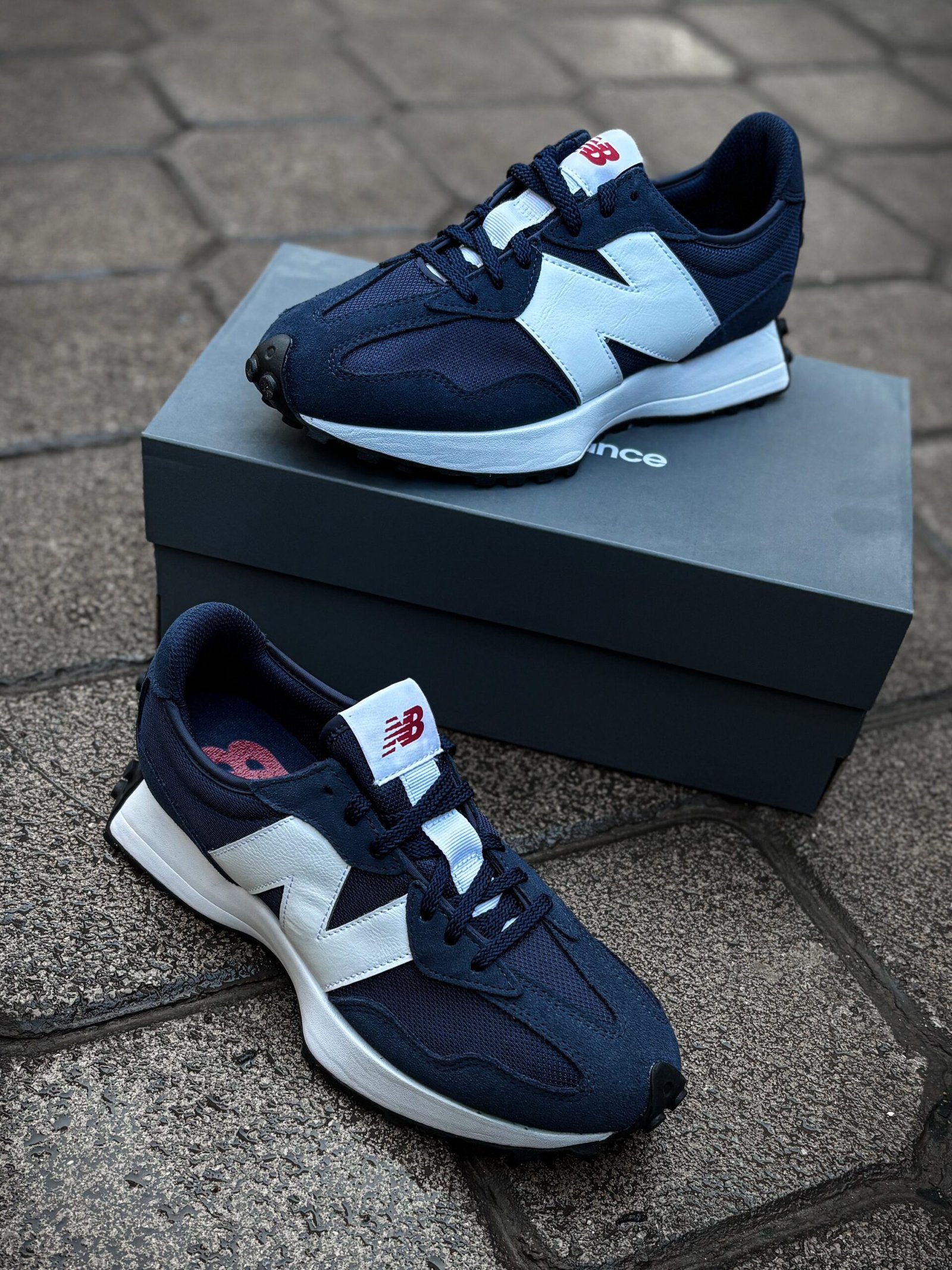 NB 327 BLEU