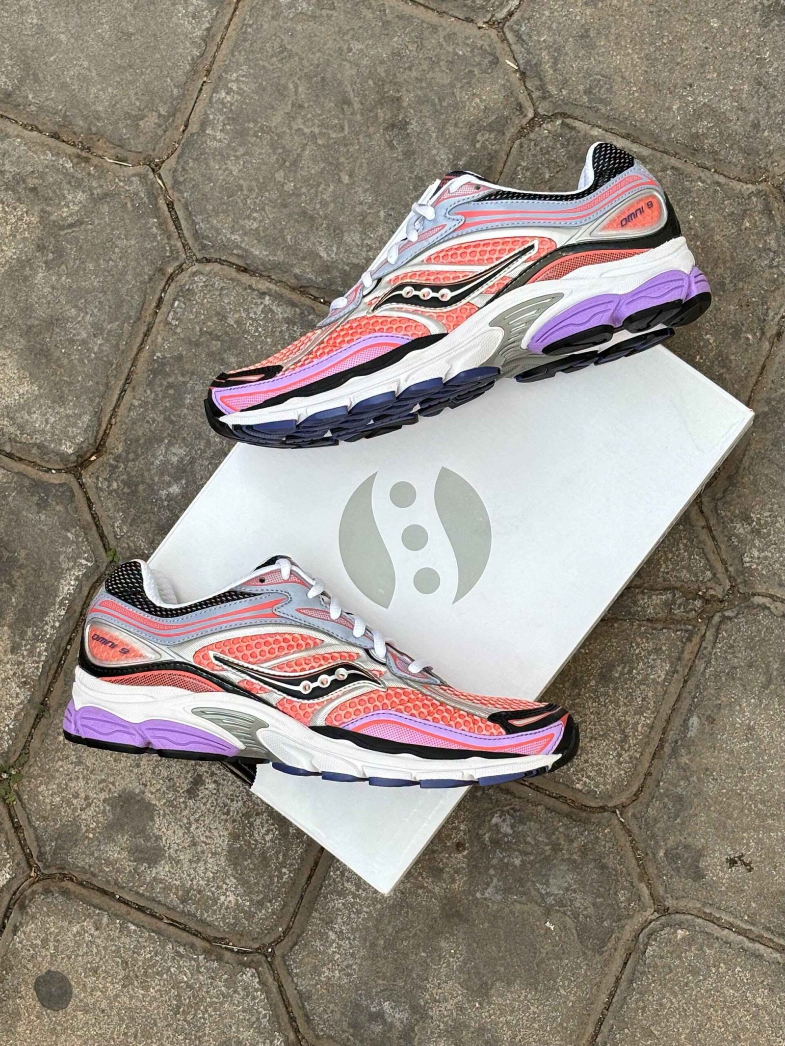 SAUCONY OMNI-9 ORANG – Image 3